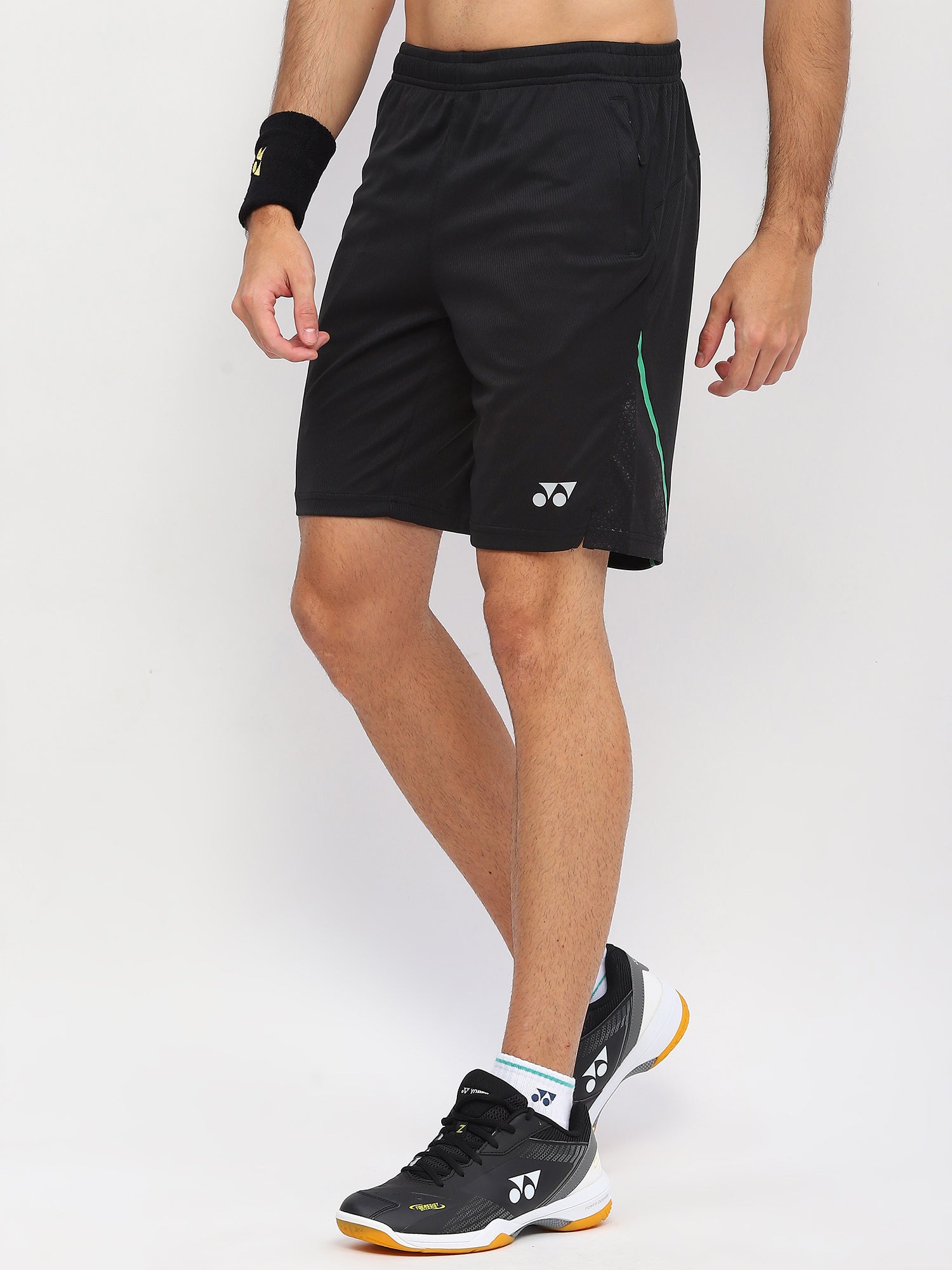 Yonex 2972 Mens Short Apparel Jet Black